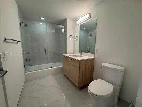 16385 Biscayne Boulevard North Miami Beach FL 33160