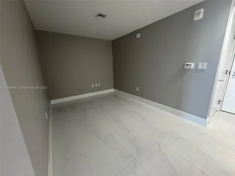 16385 Biscayne Boulevard North Miami Beach FL 33160