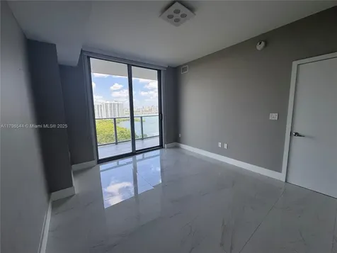 16385 Biscayne Boulevard North Miami Beach FL 33160