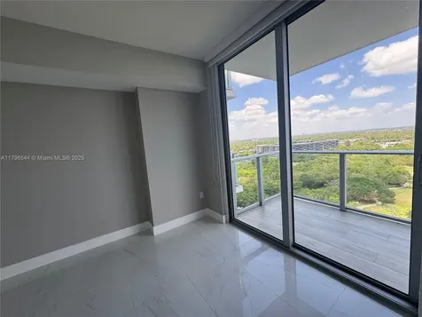 16385 Biscayne Boulevard North Miami Beach FL 33160