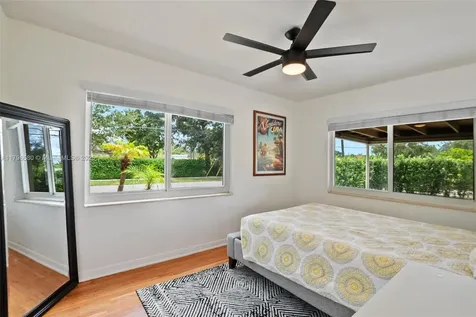 500 Oakwood Drive Miami Springs FL 33166