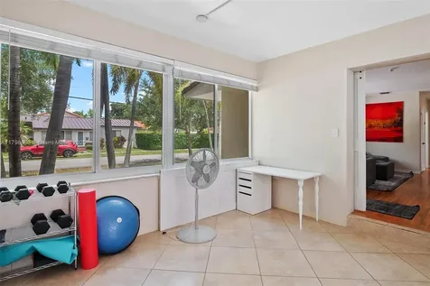 500 Oakwood Drive Miami Springs FL 33166