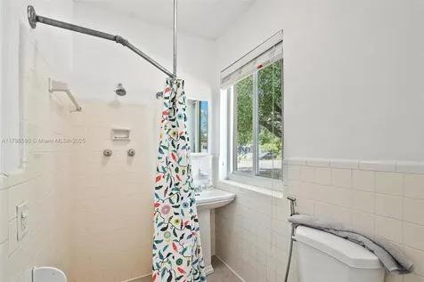 500 Oakwood Drive Miami Springs FL 33166