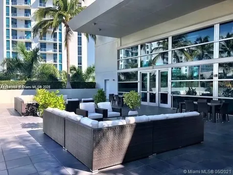 2950 NE 188th Street Aventura FL 33180