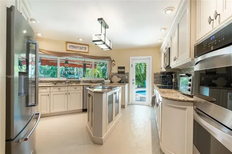 610 Lake Dasha Circle Plantation FL 33324