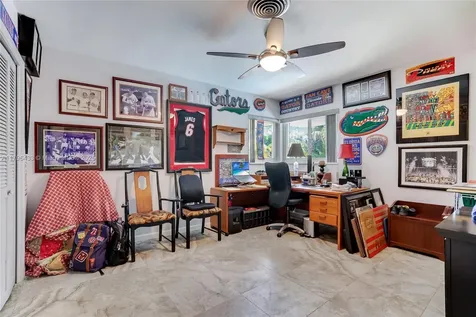 610 Lake Dasha Circle Plantation FL 33324