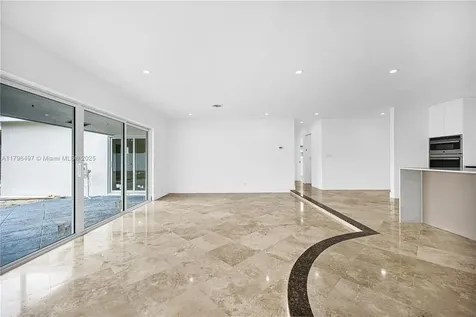 5510 NE 18th Avenue Fort Lauderdale FL 33334