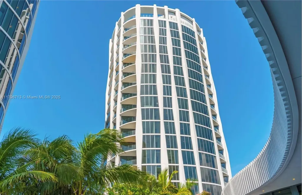 2831 S Bayshore Drive Miami FL 33133