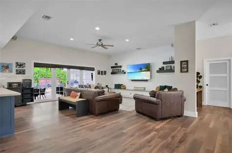 7361 SW 165th Street Palmetto Bay FL 33157