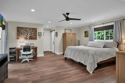 7361 SW 165th Street Palmetto Bay FL 33157