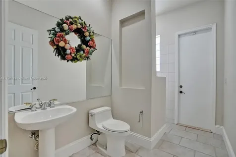 6238 NW 120th Drive Coral Springs FL 33076