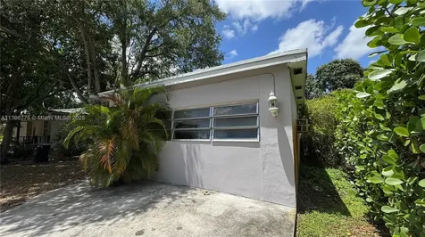 317 NE 87th Street El Portal FL 33138