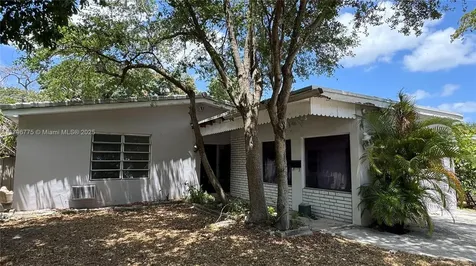 317 NE 87th Street El Portal FL 33138