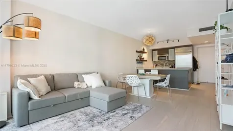 55 SE 6th Street Miami FL 33131