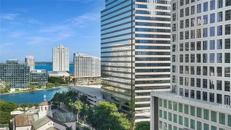 55 SE 6th Street Miami FL 33131