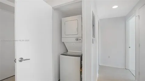 55 SE 6th Street Miami FL 33131