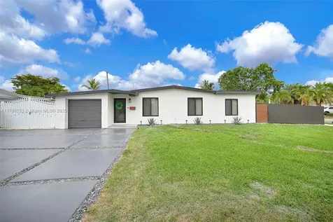 18301 NW 82nd Court Hialeah FL 33015