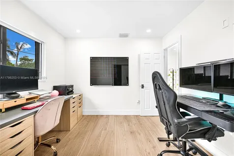 18301 NW 82nd Court Hialeah FL 33015