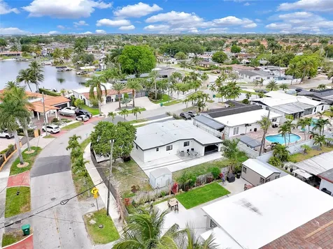 18301 NW 82nd Court Hialeah FL 33015
