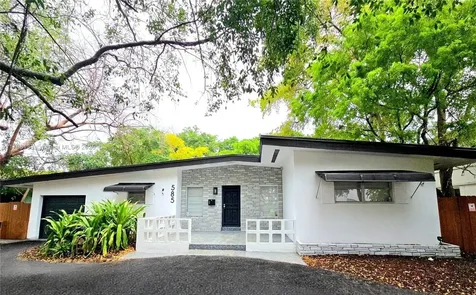 585 NE 138th Street North Miami FL 33161