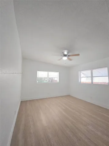 585 NE 138th Street North Miami FL 33161