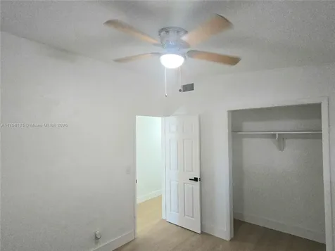 585 NE 138th Street North Miami FL 33161