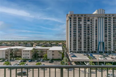 2101 S Ocean Drive Hollywood FL 33019