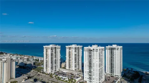 2101 S Ocean Drive Hollywood FL 33019