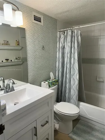 2501 S Ocean Drive Hollywood FL 33019