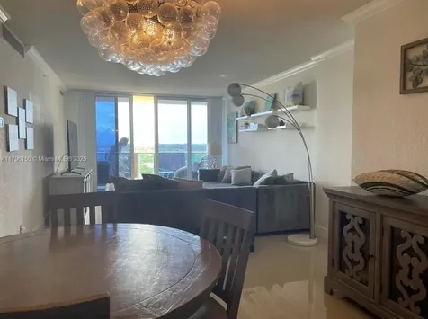 2501 S Ocean Drive Hollywood FL 33019