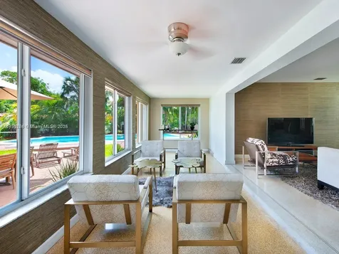 10643 NE 10th Place Miami Shores FL 33138