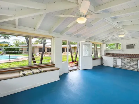 10643 NE 10th Place Miami Shores FL 33138