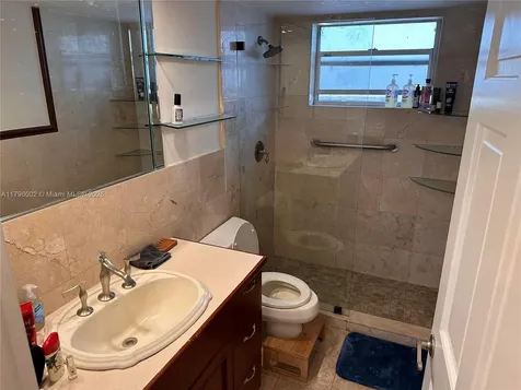 1605 Pennsylvania Avenue Miami Beach FL 33139