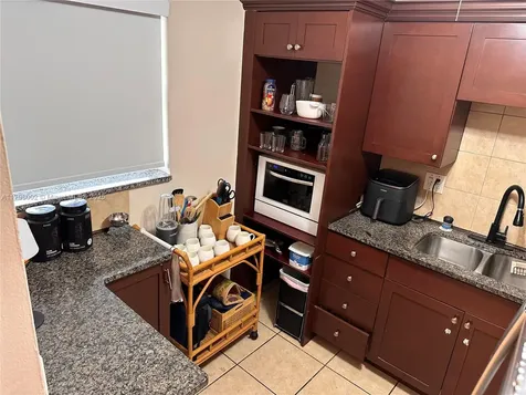 1605 Pennsylvania Avenue Miami Beach FL 33139