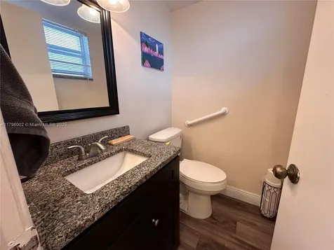 1605 Pennsylvania Avenue Miami Beach FL 33139