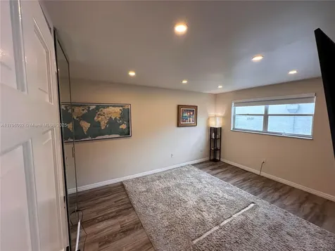 1605 Pennsylvania Avenue Miami Beach FL 33139