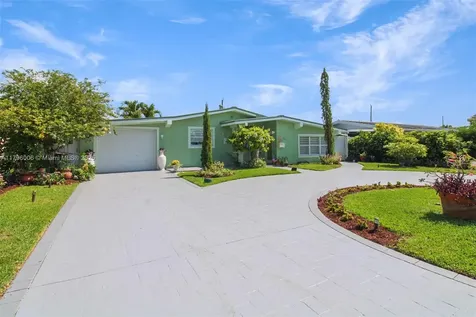 7691 NW 15th Court Pembroke Pines FL 33024