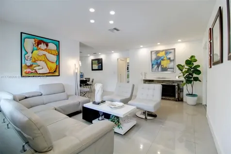 7691 NW 15th Court Pembroke Pines FL 33024