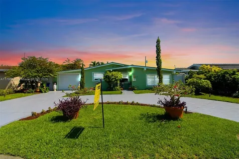7691 NW 15th Court Pembroke Pines FL 33024