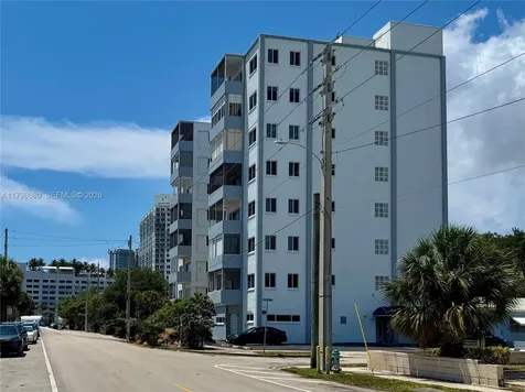 1700 Pierce Street Hollywood FL 33020