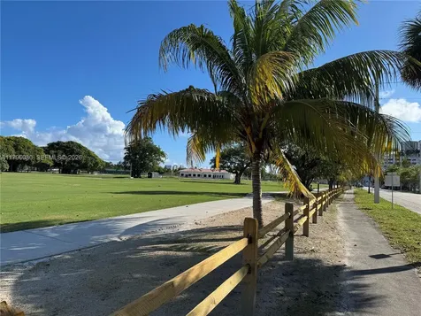 1700 Pierce Street Hollywood FL 33020