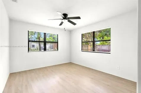 1100 N 31st Court Hollywood FL 33021
