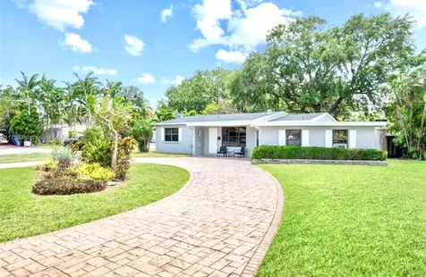 1100 N 31st Court Hollywood FL 33021