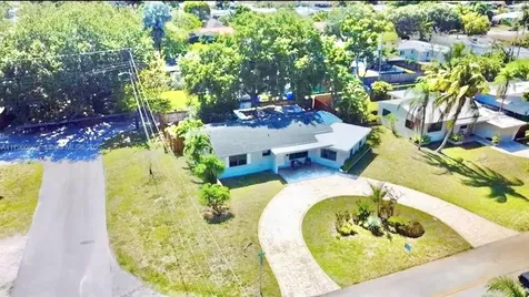 1100 N 31st Court Hollywood FL 33021