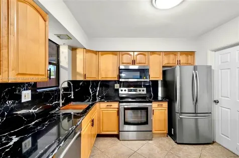 1100 N 31st Court Hollywood FL 33021