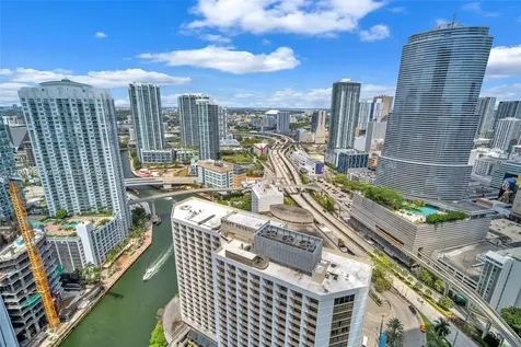 200 Biscayne Boulevard Way Miami FL 33131