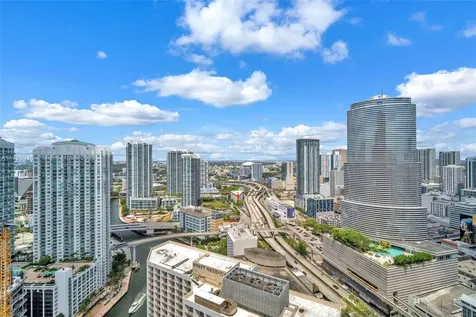 200 Biscayne Boulevard Way Miami FL 33131
