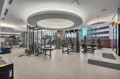 200 Biscayne Boulevard Way Miami FL 33131