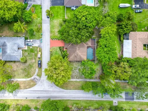 8620 SW 181st Street Palmetto Bay FL 33157