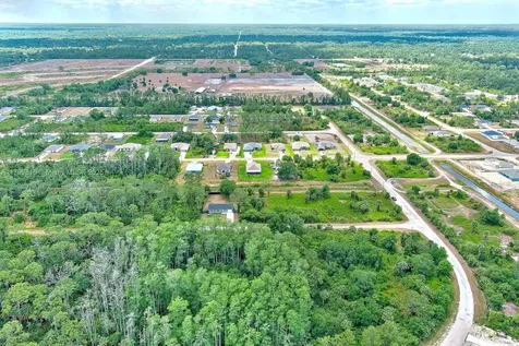 520 Woodman Drive Lehigh Acres FL 33972